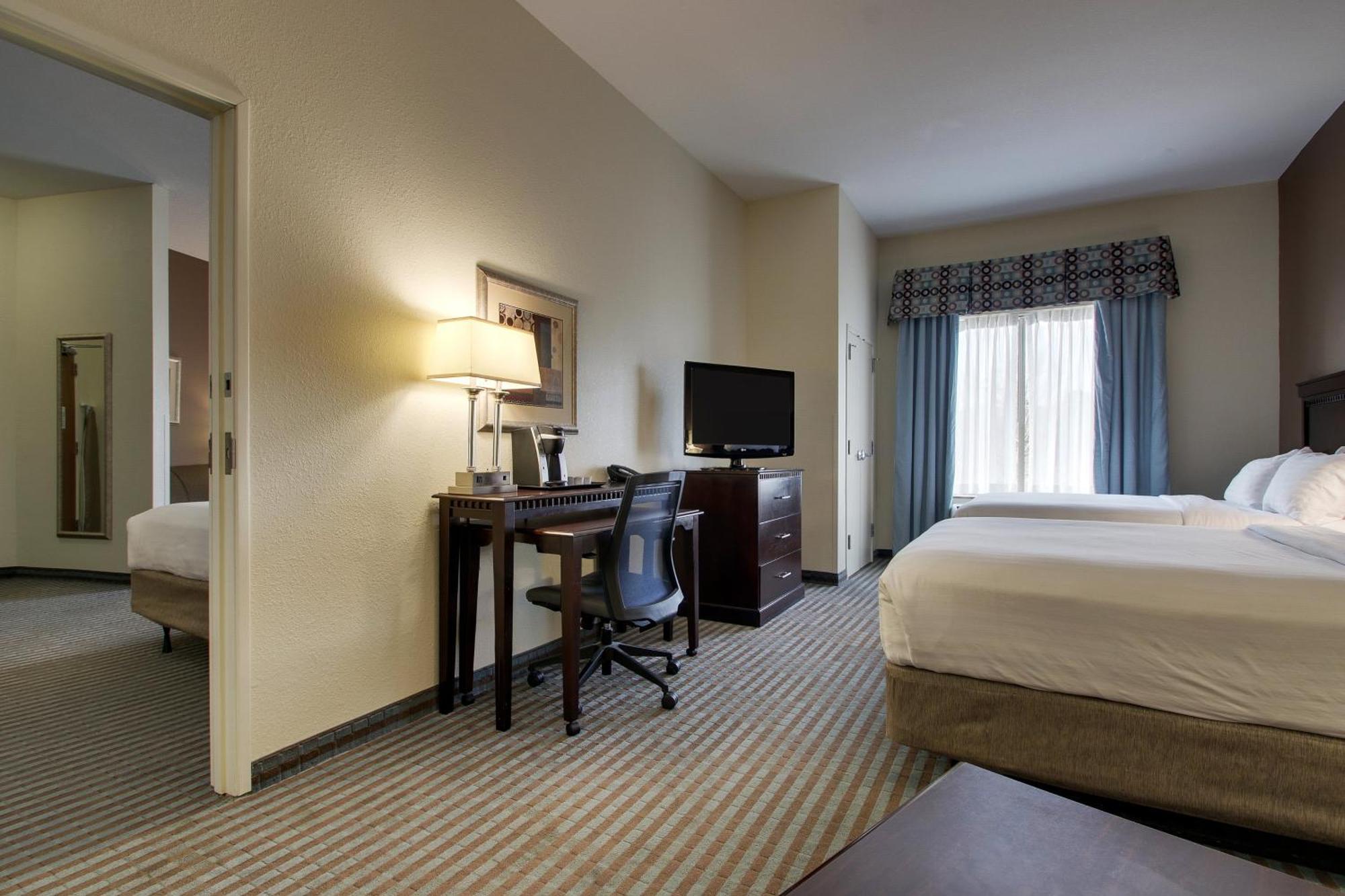 Holiday Inn Express Leland - Wilmington Area By Ihg Exterior foto
