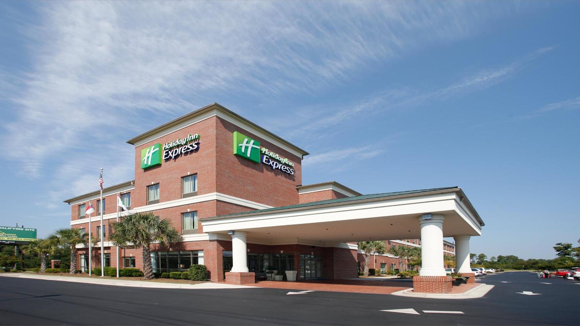 Holiday Inn Express Leland - Wilmington Area By Ihg Exterior foto