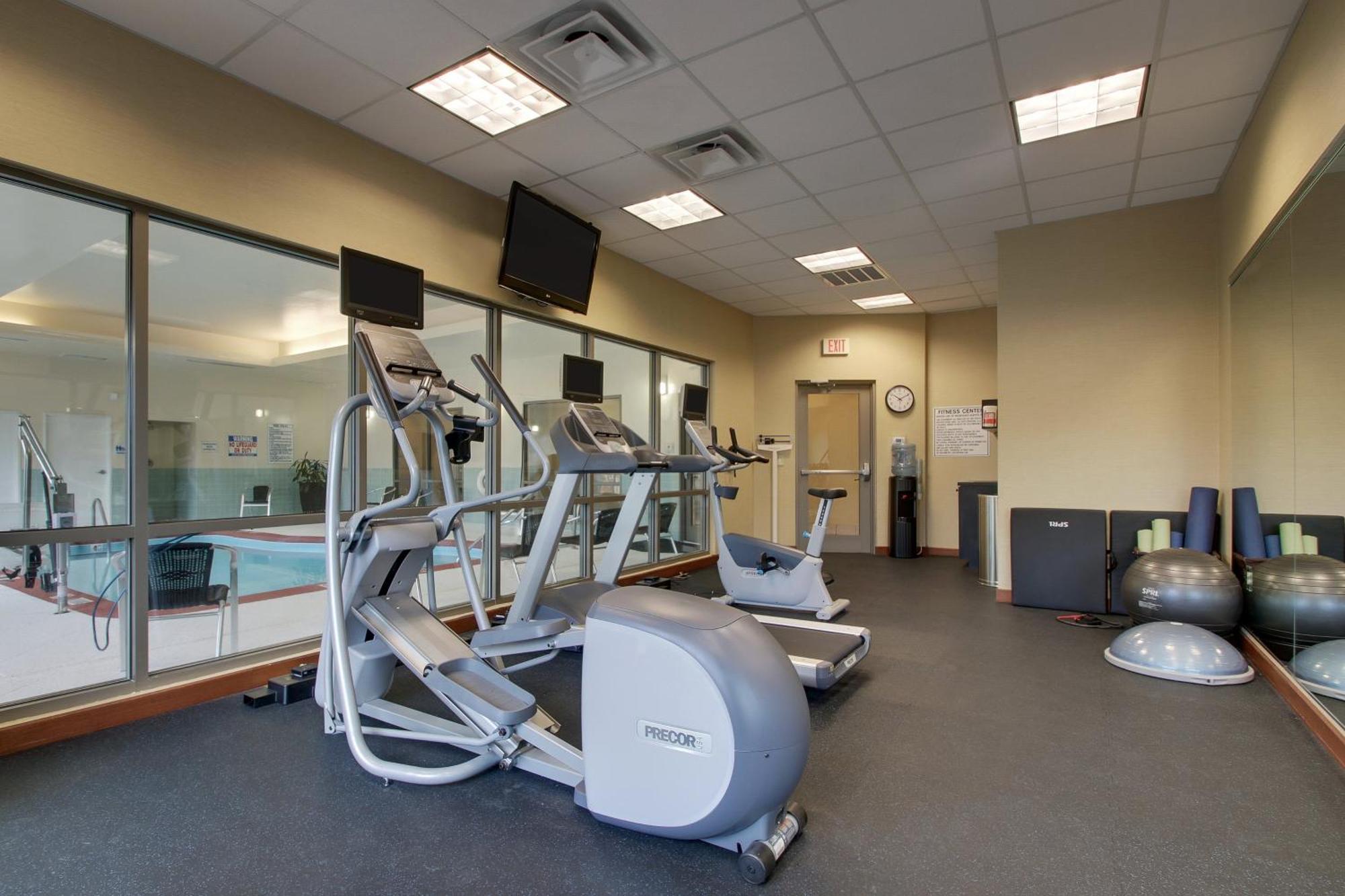 Holiday Inn Express Leland - Wilmington Area By Ihg Exterior foto